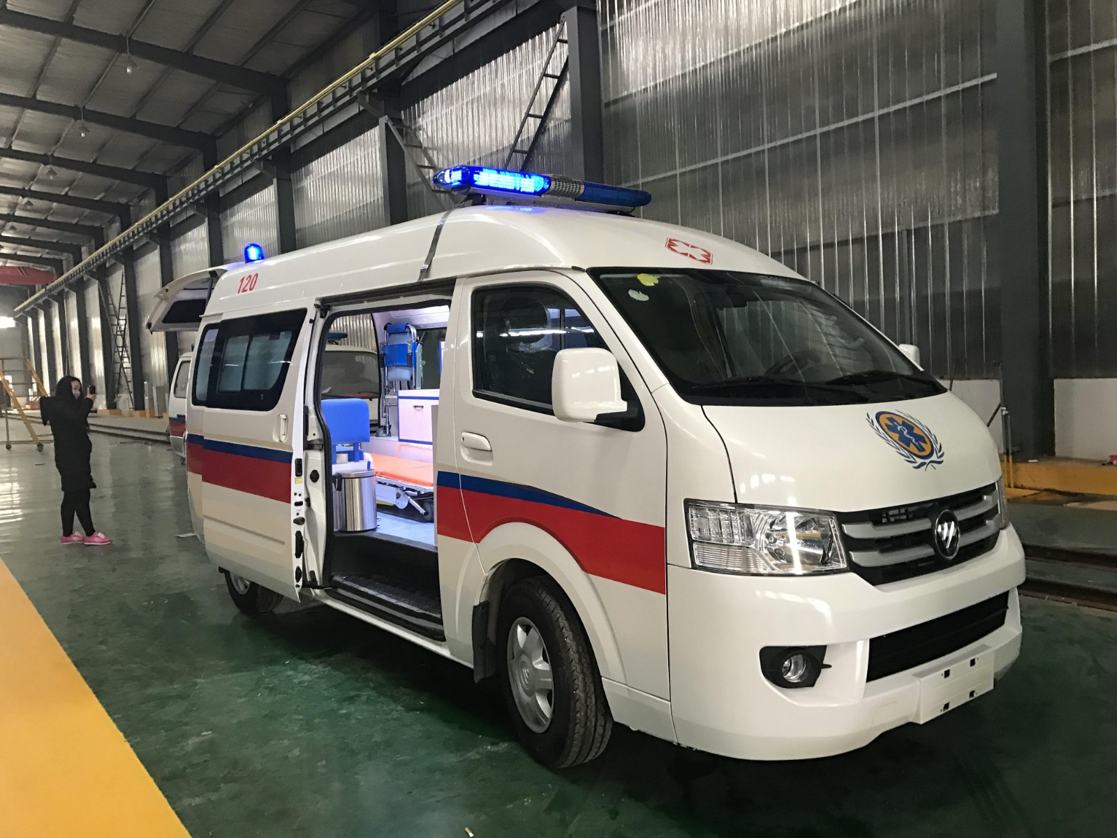平和县救护车转院
